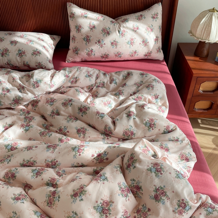 91家纺网 家纺一手货源 找家纺 典曼家纺 2025新款A类母婴级抗菌有氧双层纱亲肤小清新印花三件套四件套 花样年华