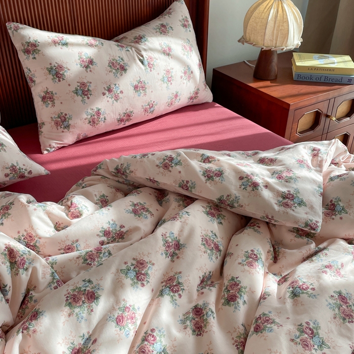 91家纺网 家纺一手货源 找家纺 典曼家纺 2025新款A类母婴级抗菌有氧双层纱亲肤小清新印花三件套四件套 花样年华