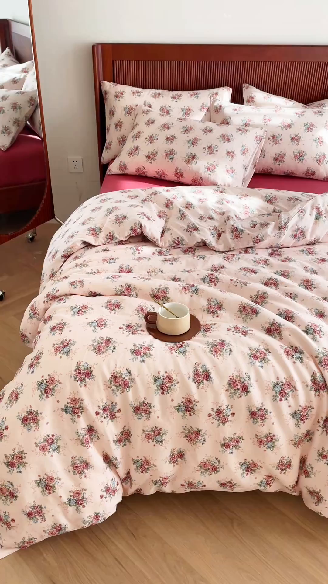 91家纺网 家纺一手货源 找家纺 典曼家纺 2025新款A类母婴级抗菌有氧双层纱亲肤小清新印花三件套四件套 花样年华