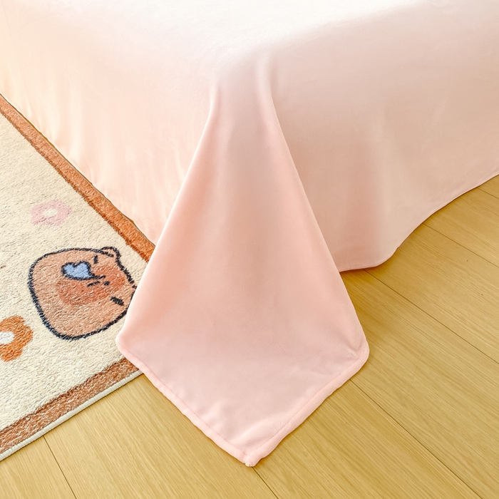 91家纺网 家纺一手货源 找家纺 红日子纺织品 2025新款高克重牛奶绒印花四件套 花海