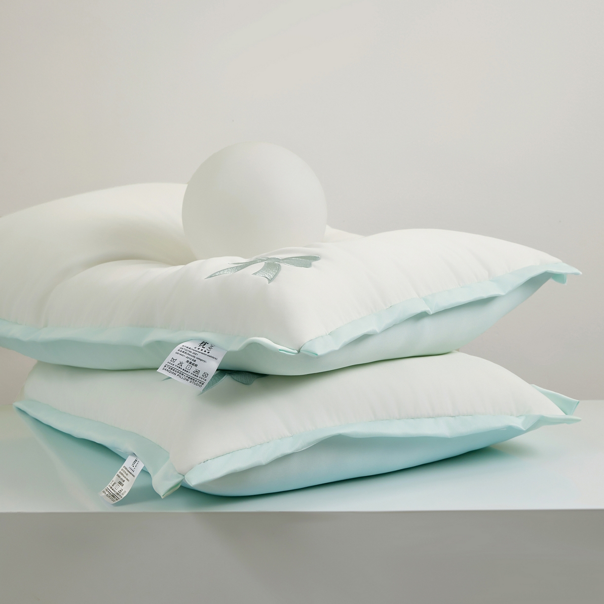 91家纺网 家纺一手货源 找家纺 （总）大熊枕芯 2025新款双莱赛尔天丝蝴蝶护颈枕头枕芯