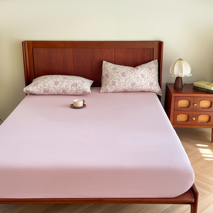 91家纺网 家纺一手货源 找家纺 典曼家纺 2025新款A类母婴级抗菌有氧双层纱亲肤小清新印花三件套四件套 清桃粉