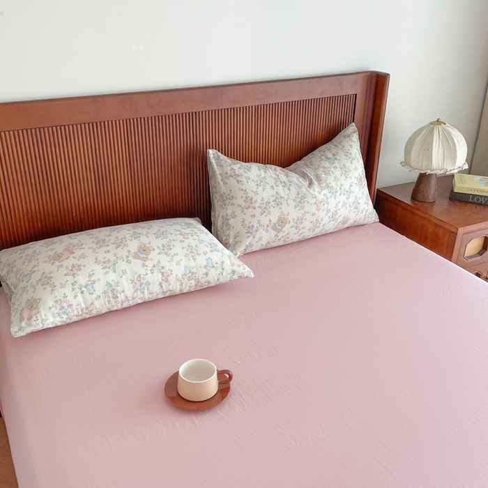 91家纺网 家纺一手货源 找家纺 典曼家纺 2025新款A类母婴级抗菌有氧双层纱亲肤小清新印花三件套四件套 桃花诺