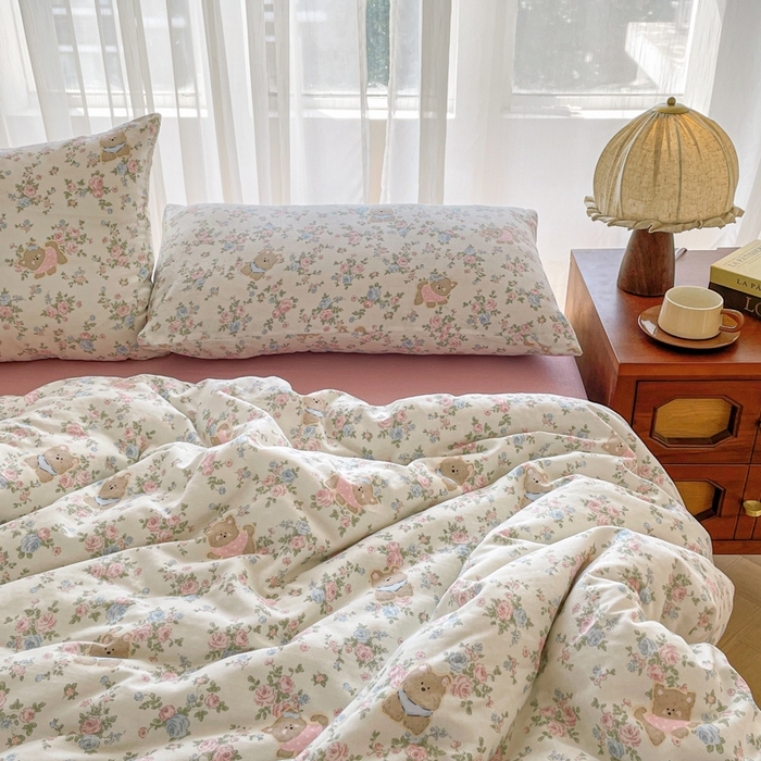 91家纺网 家纺一手货源 找家纺 典曼家纺 2025新款A类母婴级抗菌有氧双层纱亲肤小清新印花三件套四件套 桃花诺