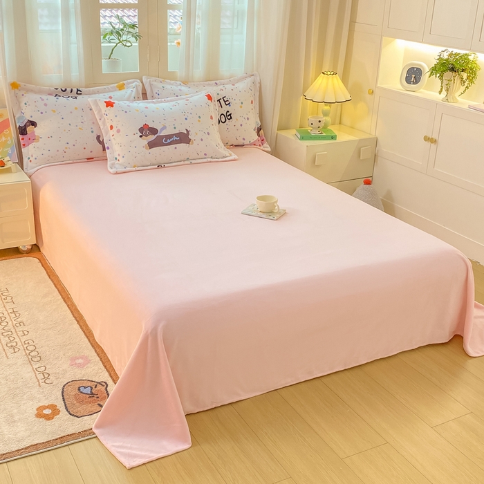 91家纺网 家纺一手货源 找家纺 红日子纺织品 2025新款高克重牛奶绒印花四件套 腊肠狗