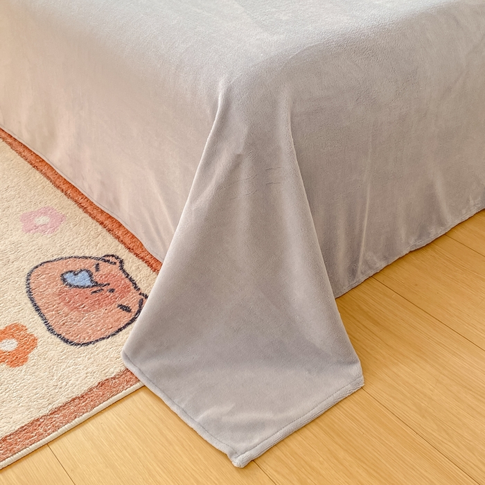 91家纺网 家纺一手货源 找家纺 红日子纺织品 2025新款高克重牛奶绒印花四件套 露营狗