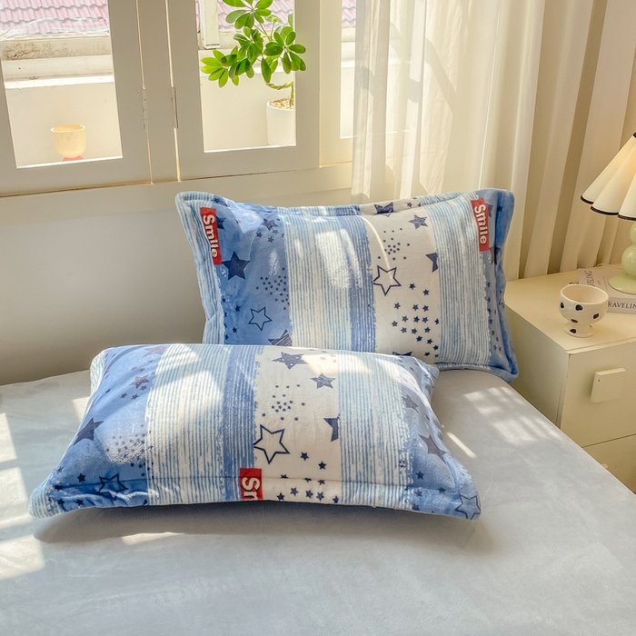 91家纺网 家纺一手货源 找家纺 红日子纺织品 2025新款高克重牛奶绒印花四件套 漫天繁星