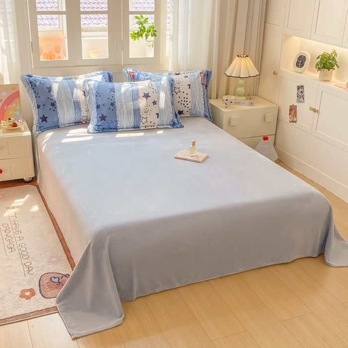 91家纺网 家纺一手货源 找家纺 红日子纺织品 2025新款高克重牛奶绒印花四件套 漫天繁星