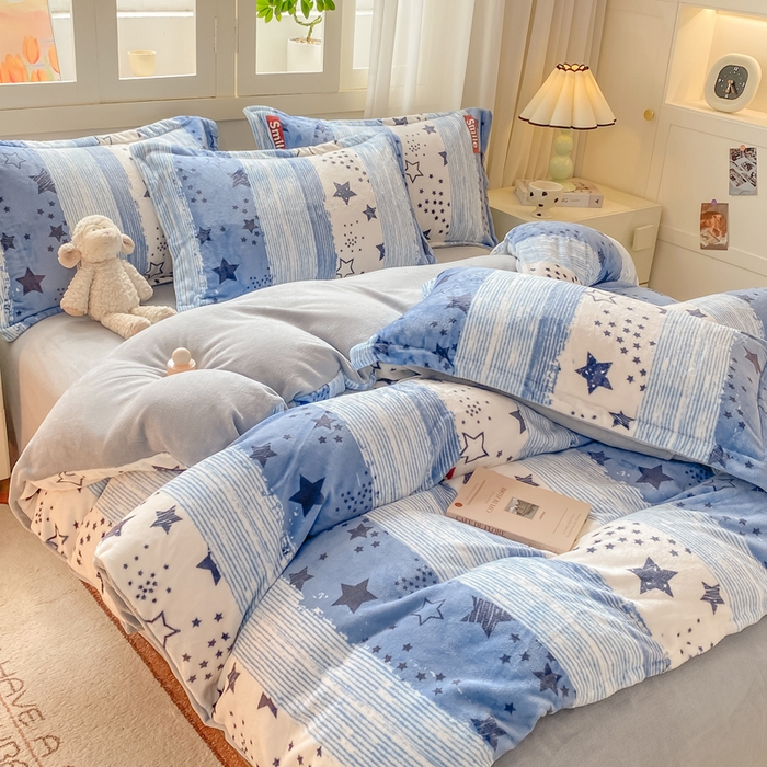 91家纺网 家纺一手货源 找家纺 红日子纺织品 2025新款高克重牛奶绒印花四件套 漫天繁星