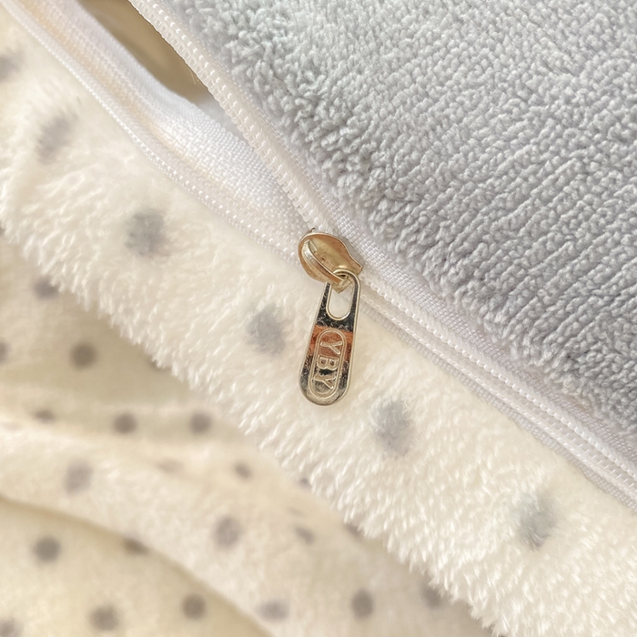 91家纺网 家纺一手货源 找家纺 红日子纺织品 2025新款高克重牛奶绒印花四件套 幸运樱桃