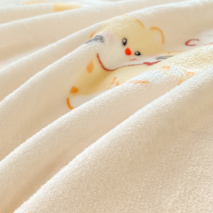 91家纺网 家纺一手货源 找家纺 红日子纺织品 2025新款高克重牛奶绒印花四件套 樱桃猫