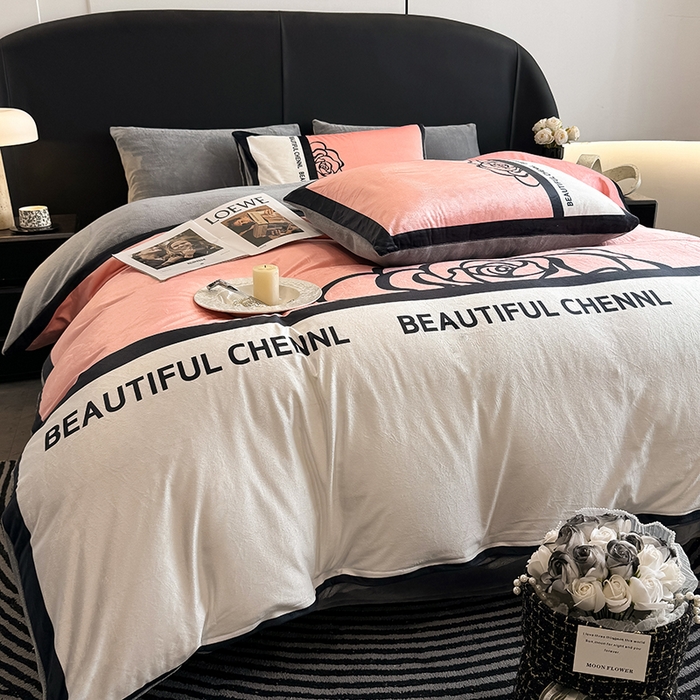 91家纺网 家纺一手货源 找家纺 色鬼布艺高端家居主号 2025秋冬新款宝宝绒牛奶绒四件套提供买家秀 粉黛佳人