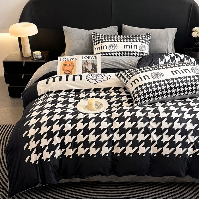 91家纺网 家纺一手货源 找家纺 色鬼布艺高端家居主号 2025秋冬新款宝宝绒牛奶绒四件套提供买家秀 千鸟格min