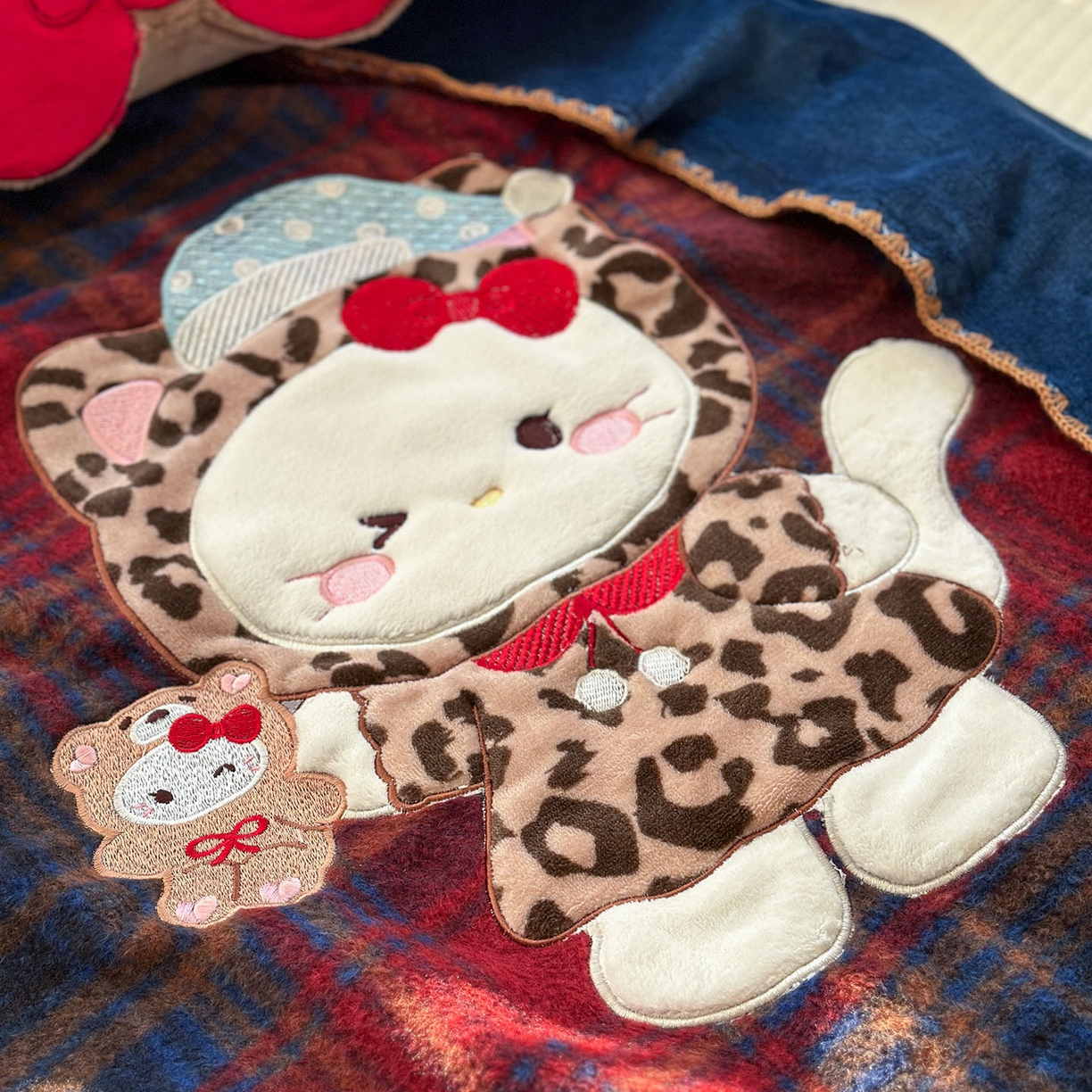 91家纺网 家纺一手货源 找家纺 柚子YOUTH 2025新款牛奶绒羊绒多功能毯毯子 豹纹猫