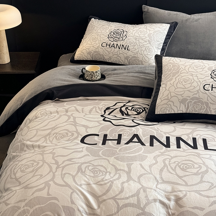 91家纺网 家纺一手货源 找家纺 色鬼布艺高端家居主号 2025秋冬新款宝宝绒牛奶绒四件套提供买家秀 香榭丽