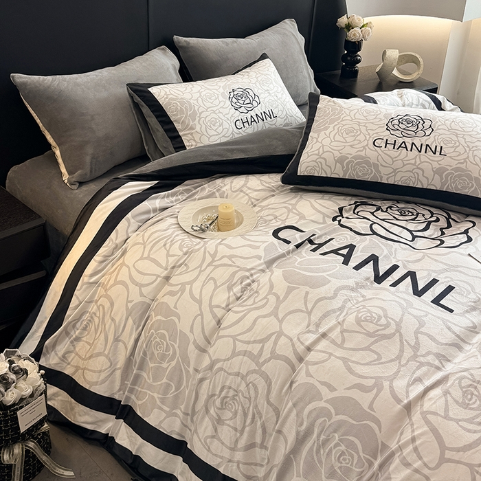 91家纺网 家纺一手货源 找家纺 色鬼布艺高端家居主号 2025秋冬新款宝宝绒牛奶绒四件套提供买家秀 香榭丽