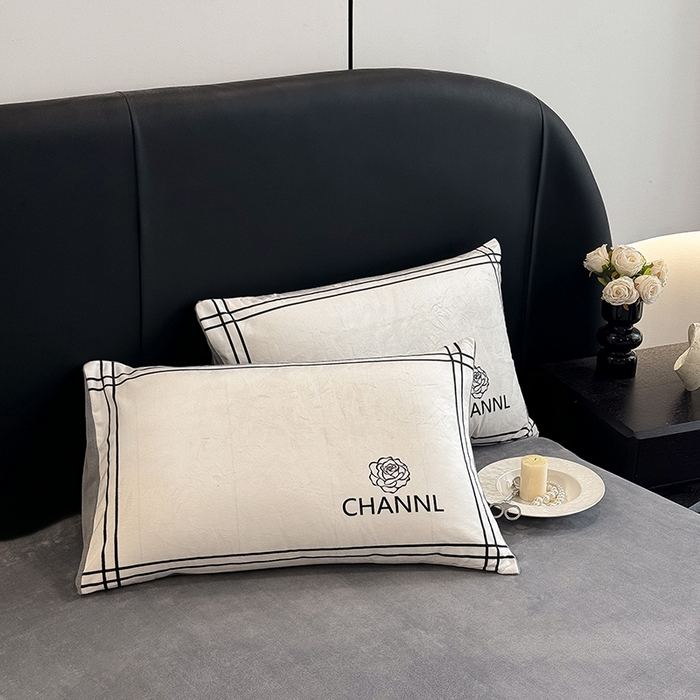 91家纺网 家纺一手货源 找家纺 色鬼布艺高端家居主号 2025秋冬新款宝宝绒牛奶绒四件套提供买家秀 小香风