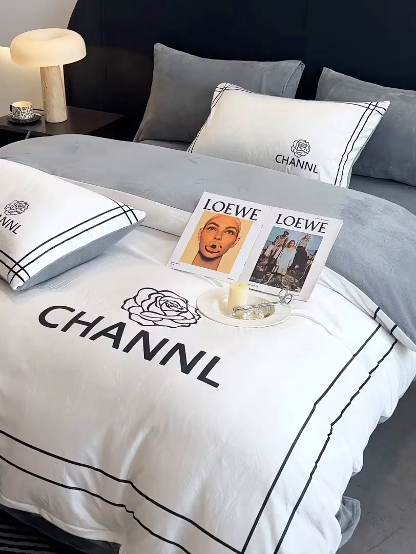 91家纺网 家纺一手货源 找家纺 色鬼布艺高端家居主号 2025秋冬新款宝宝绒牛奶绒四件套提供买家秀 小香风