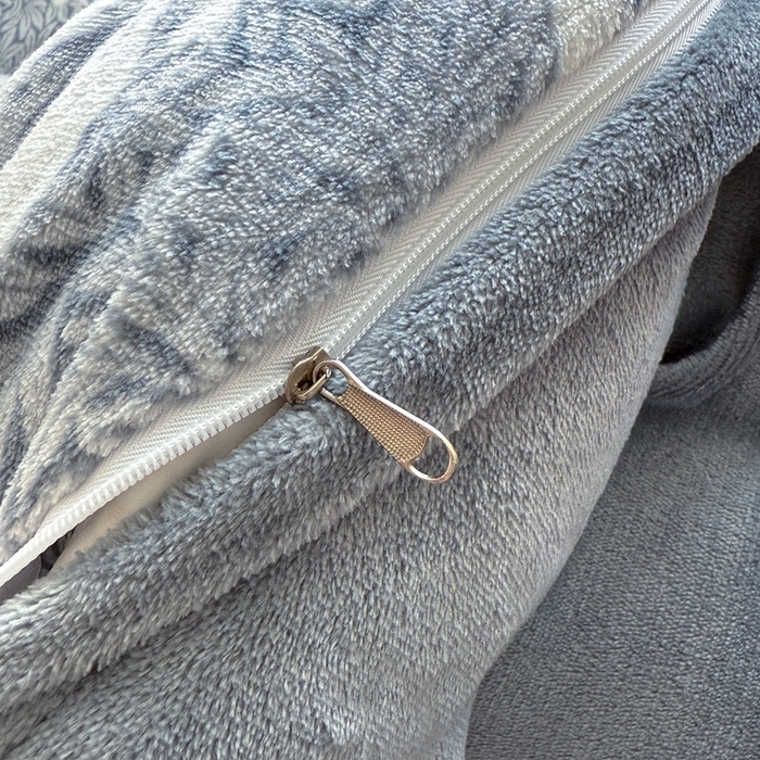 91家纺网 家纺一手货源 找家纺 鸿羽樱家纺《原伊菲晓》 2025新款花仙子系列印花牛奶绒床盖炕垫炕盖四件套-云裳 云裳-可可之梦