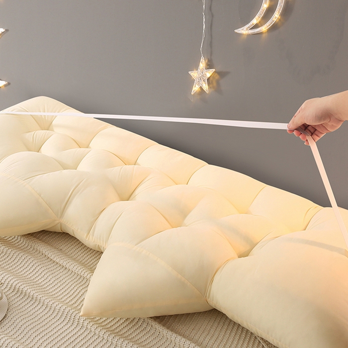 91家纺网 家纺一手货源 找家纺 （总）碧尔家居 2025新款简约猫长条机械钉扣水洗棉床头靠枕