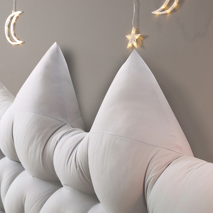 91家纺网 家纺一手货源 找家纺 碧尔家居 2025新款简约猫长条机械钉扣水洗棉床头靠枕 银灰