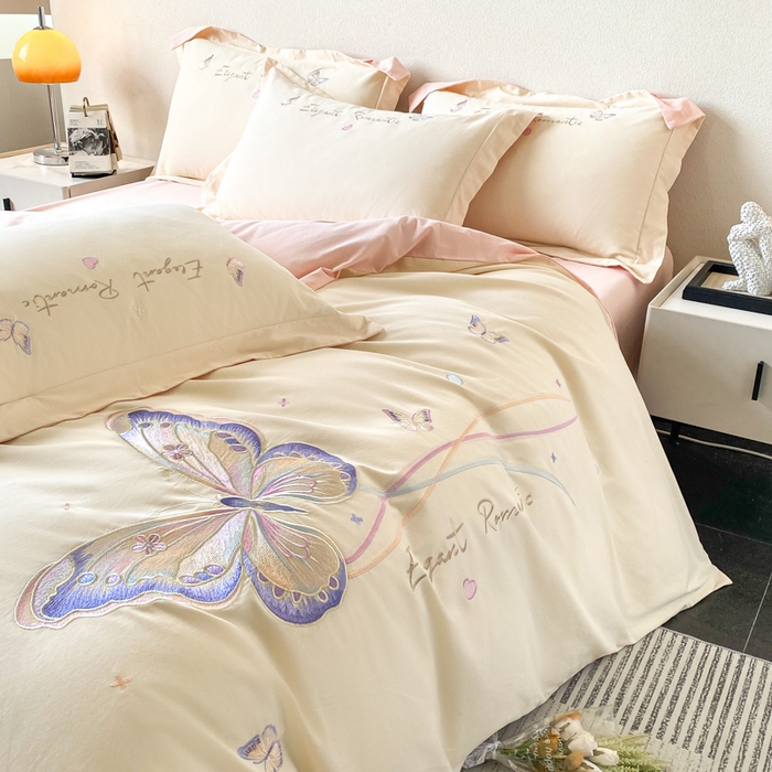 91家纺网 家纺一手货源 找家纺 桃园 新款纯棉全棉长绒棉磨毛不掉毛四件套高端礼盒-蝶町系列（包含买家秀） 白粉