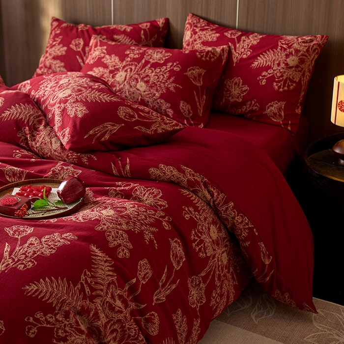 91家纺网 家纺一手货源 找家纺 千朵森 2025新款全棉色织提花大红婚庆四件套 囍韵繁花