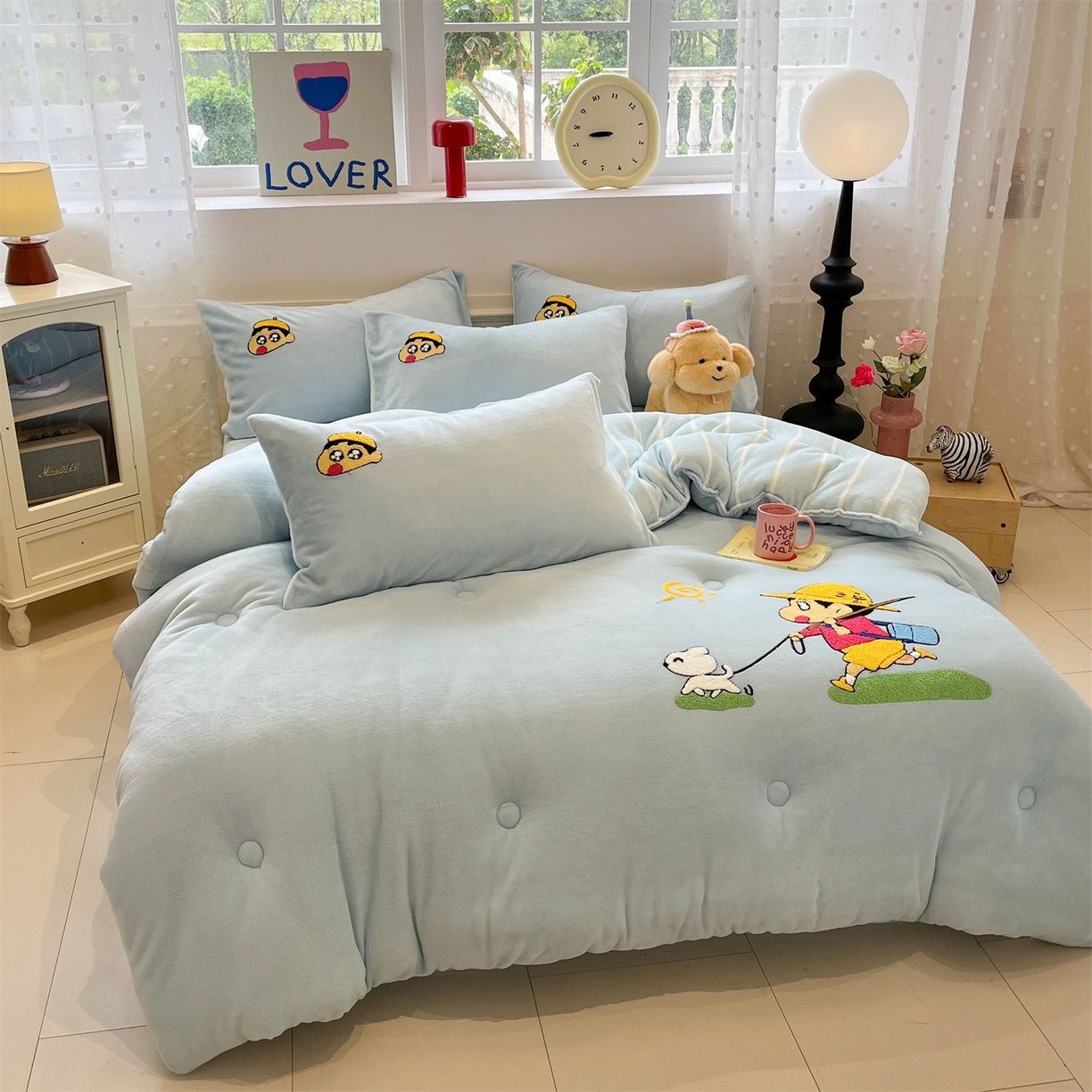 91家纺网 家纺一手货源 找家纺 星座家纺 2025新品牛奶绒毛巾绣冬被 被子被芯 冬被-春日漫游