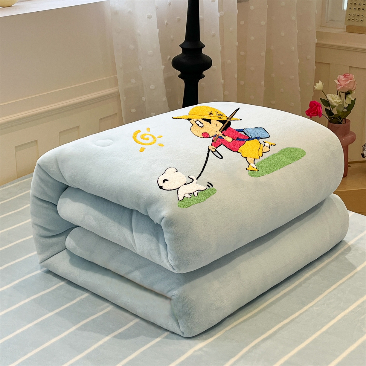 91家纺网 家纺一手货源 找家纺 星座家纺 2025新品牛奶绒毛巾绣冬被 被子被芯 冬被-春日漫游