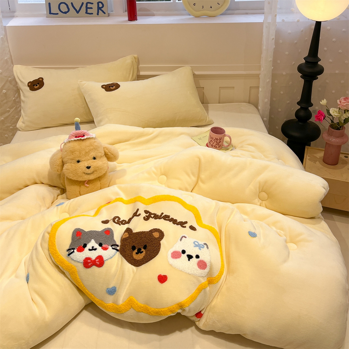 91家纺网 家纺一手货源 找家纺 星座家纺 2025新品牛奶绒毛巾绣冬被 被子被芯 冬被-萌宠奶油