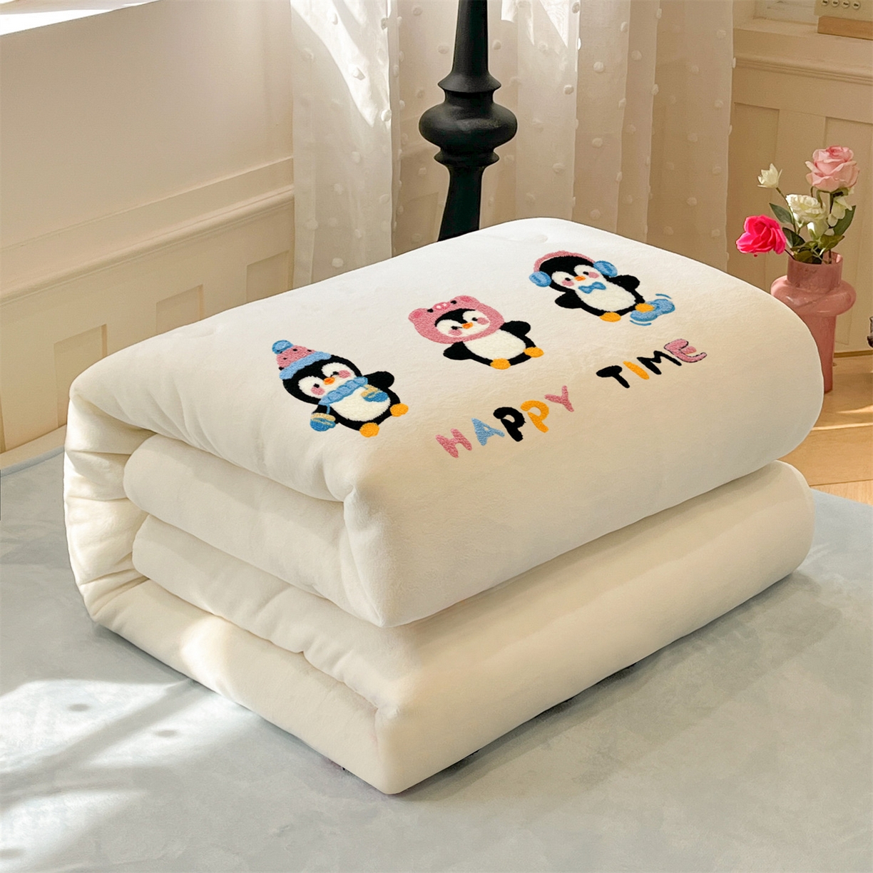 91家纺网 家纺一手货源 找家纺 星座家纺 2025新品牛奶绒毛巾绣冬被 被子被芯 冬被-企鹅伙伴