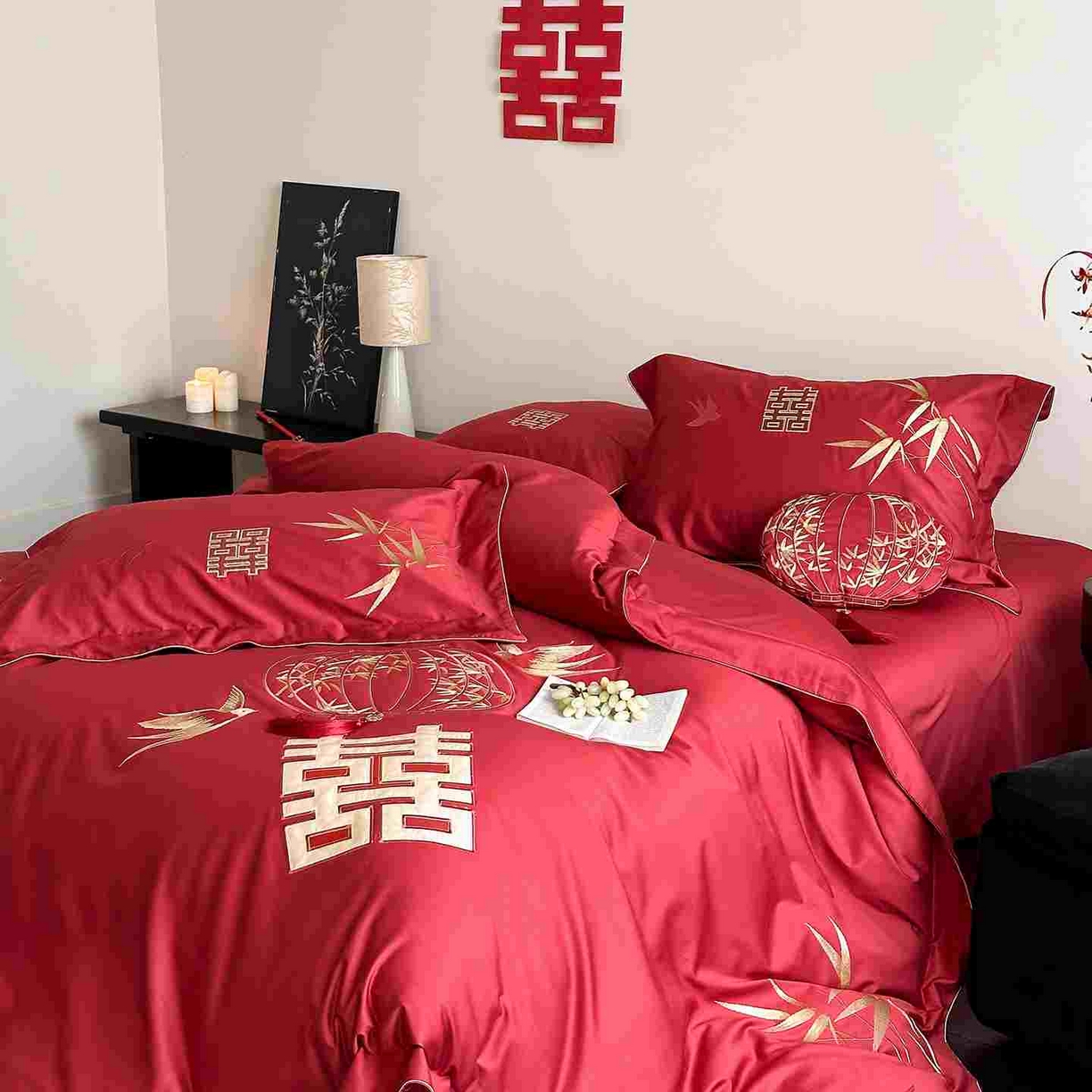 91家纺网 家纺一手货源 找家纺 （总）西西家居 2025新款长绒棉高密度提花拼接大红婚庆四件套-双囍临门（会员-20元 各平台严格控价劵后不低于388元起）