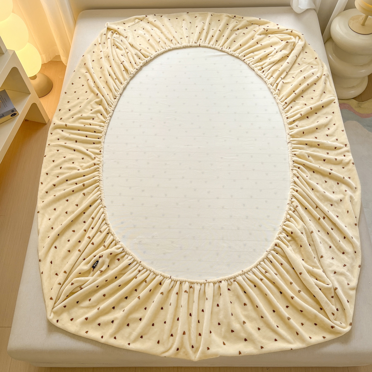 91家纺网 家纺一手货源 找家纺 乐美家纺 2025新款A类高克重刺绣牛奶绒床笠三件套 萌宠派对