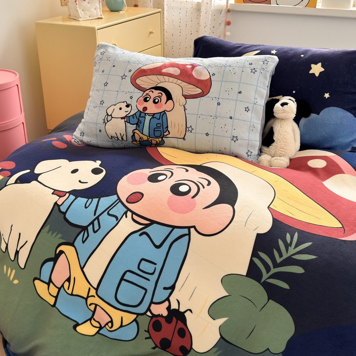 91家纺网 家纺一手货源 找家纺 一霖家纺 2025新款大版卡通牛奶绒四件套 星空小新