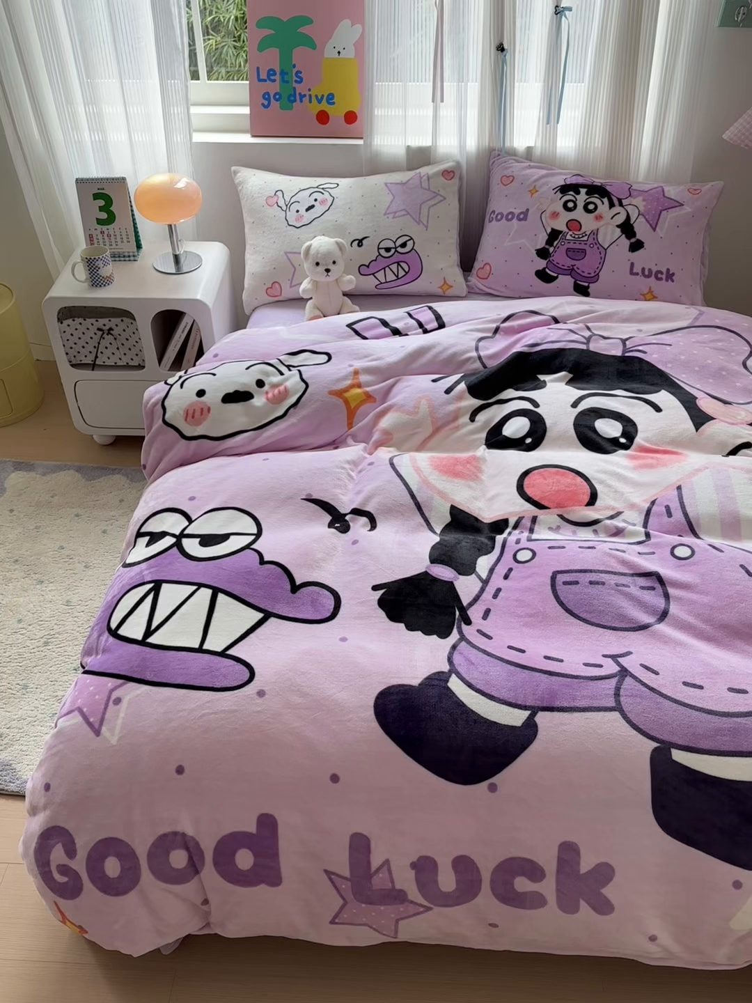 91家纺网 家纺一手货源 找家纺 一霖家纺 2025新款大版卡通牛奶绒四件套 搞怪新新紫