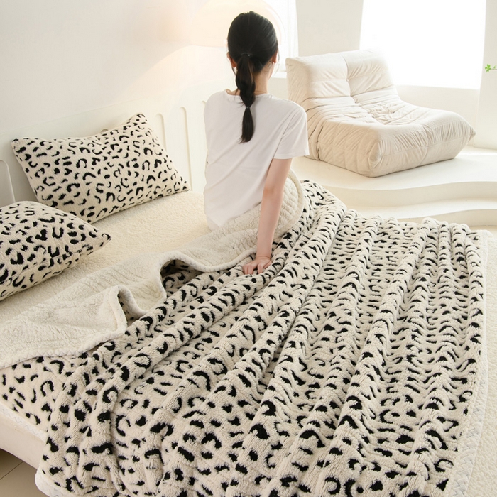 91家纺网 家纺一手货源 找家纺 （总）圣靓 2025新款阳离子双面舒棉绒盖毯毛毯