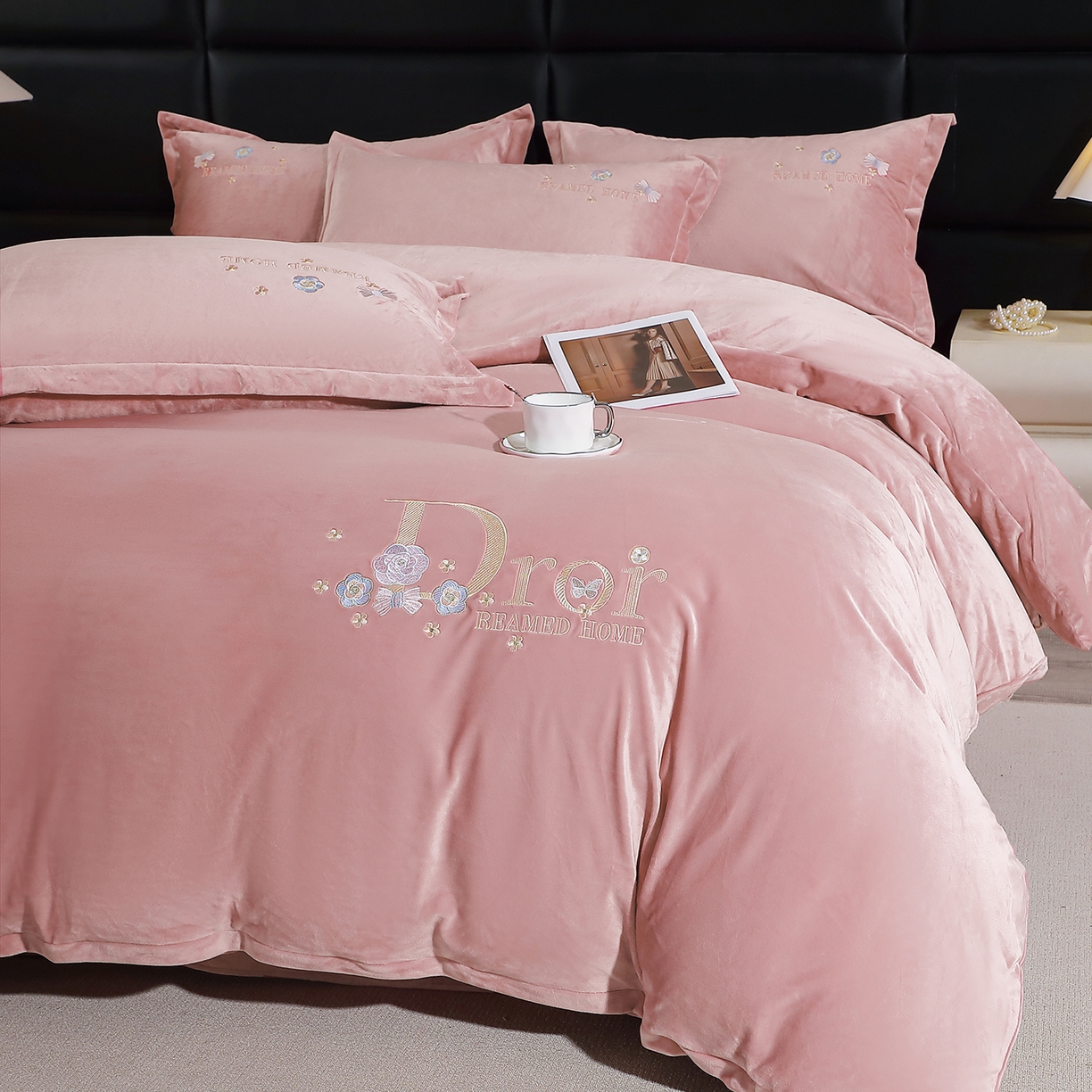 91家纺网 家纺一手货源 找家纺 （总）棠薇家纺 2025秋冬牛奶绒蚕丝绒四件套珊瑚绒床上绒四件套冬季加绒法兰绒