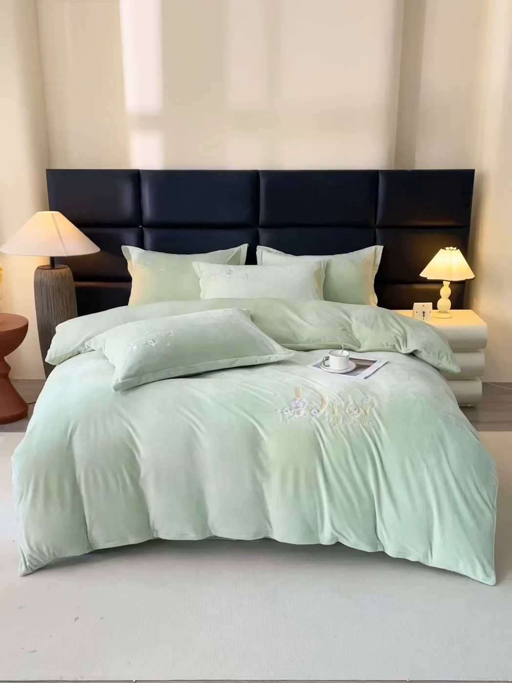 91家纺网 家纺一手货源 找家纺 棠薇家纺 2025秋冬牛奶绒蚕丝绒四件套珊瑚绒床上绒四件套冬季加绒法兰绒 初羡-清新绿