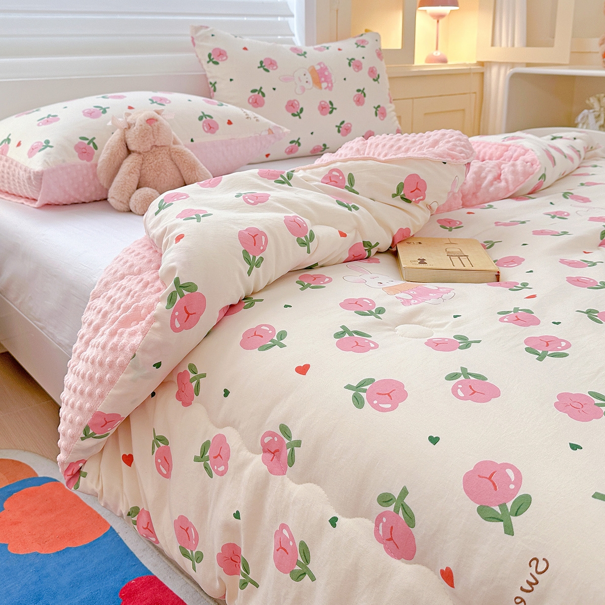 91家纺网 家纺一手货源 找家纺 昊川家纺 2025新款A类水洗双层纱豆豆被春秋被冬被被子被芯 蔓塔玫瑰