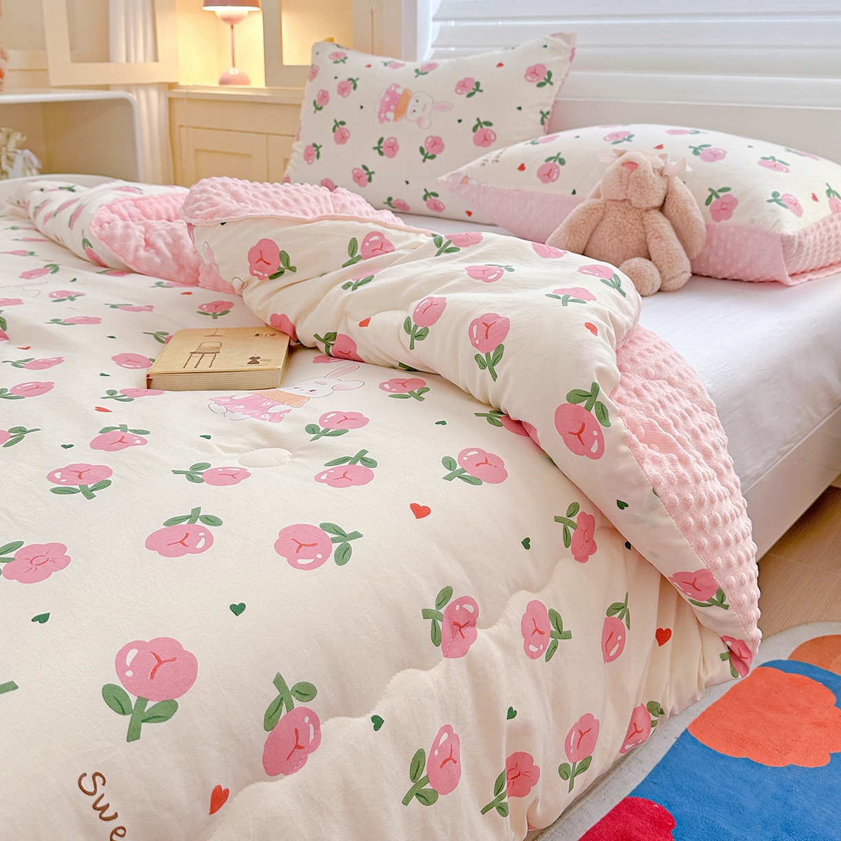 91家纺网 家纺一手货源 找家纺 昊川家纺 2025新款A类水洗双层纱豆豆被春秋被冬被被子被芯 蔓塔玫瑰