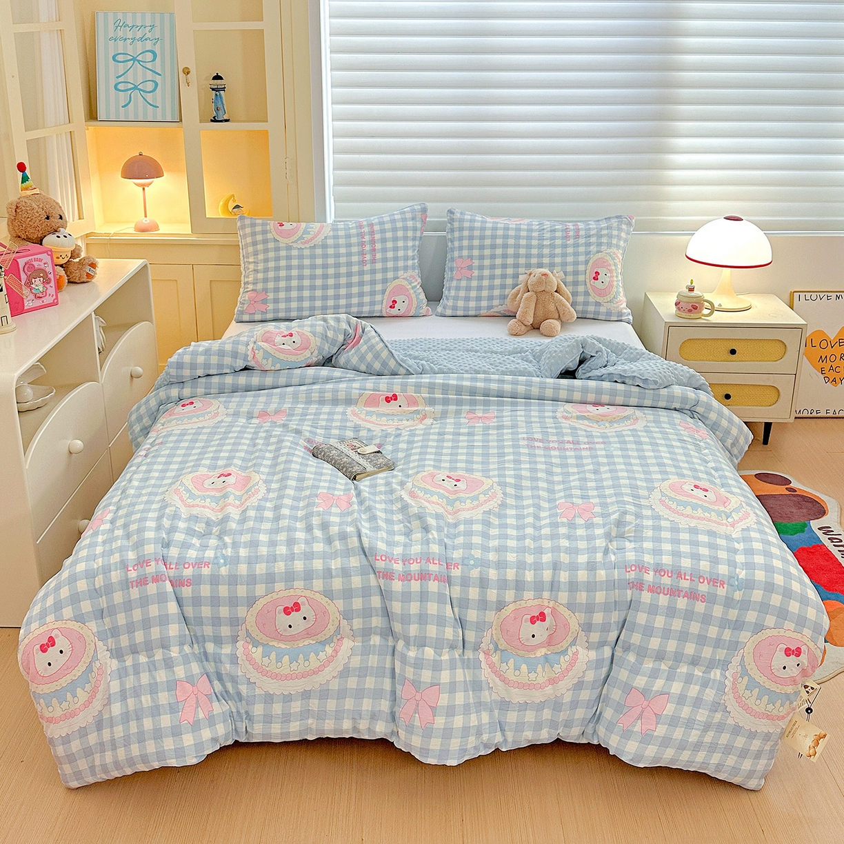 91家纺网 家纺一手货源 找家纺 昊川家纺 2025新款A类水洗双层纱豆豆被春秋被冬被被子被芯 蛋糕KT