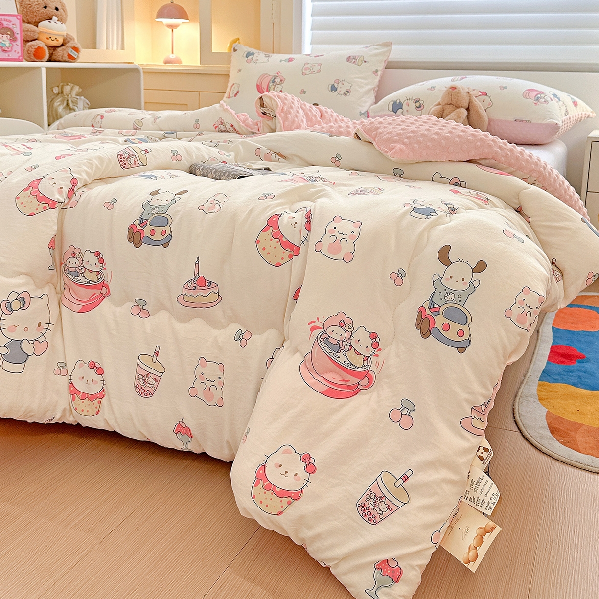 91家纺网 家纺一手货源 找家纺 昊川家纺 2025新款A类水洗双层纱豆豆被春秋被冬被被子被芯 奶猫