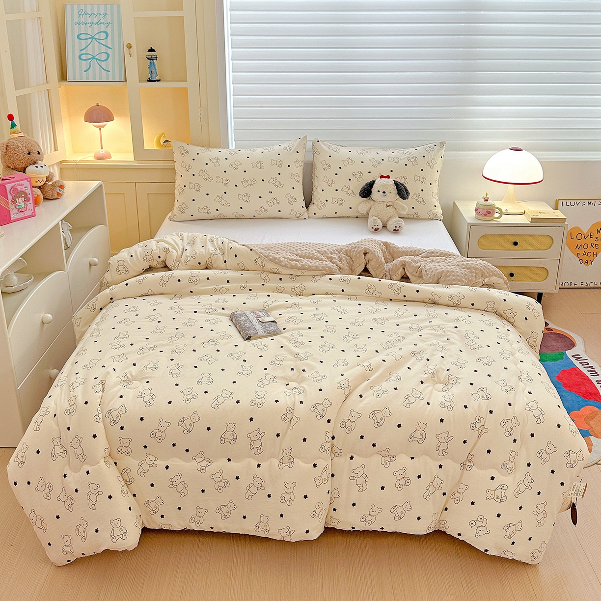 91家纺网 家纺一手货源 找家纺 昊川家纺 2025新款A类水洗双层纱豆豆被春秋被冬被被子被芯 小熊院长