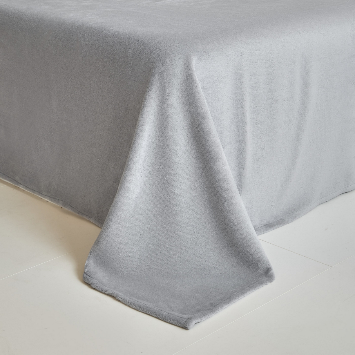 91家纺网 家纺一手货源 找家纺 （总）吾秀家居 2025新款纽扣工艺260克羊驼绒牛奶绒四件套 - 云朵