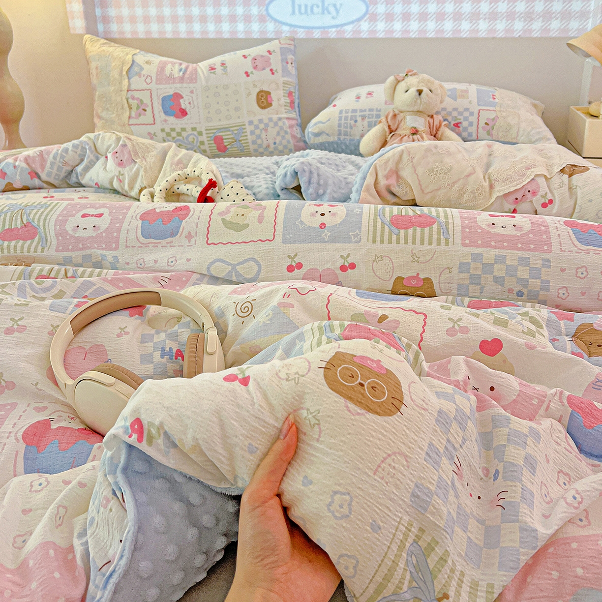 91家纺网 家纺一手货源 找家纺 昊川家纺 2025新款云感针织全棉花边豆豆被春秋被冬被被子被芯 奶油块块