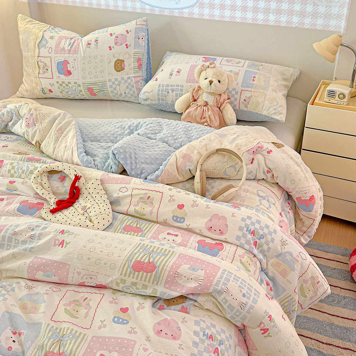 91家纺网 家纺一手货源 找家纺 昊川家纺 2025新款云感针织全棉花边豆豆被春秋被冬被被子被芯 奶油块块