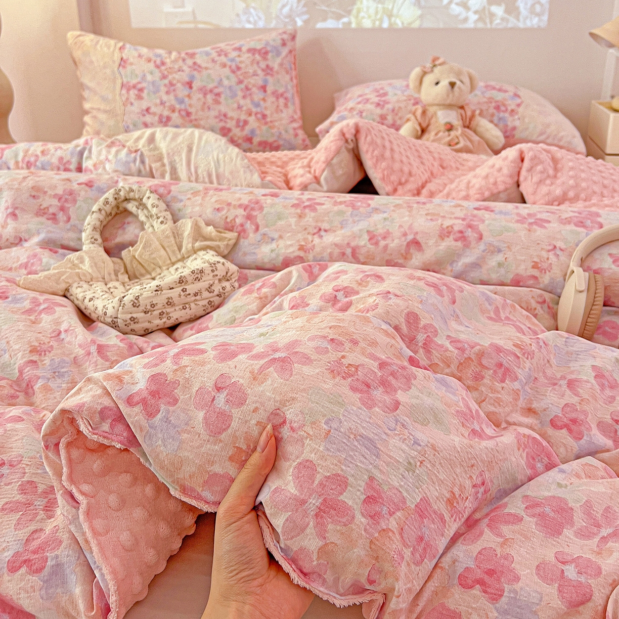 91家纺网 家纺一手货源 找家纺 昊川家纺 2025新款云感针织全棉花边豆豆被春秋被冬被被子被芯 十里桃花