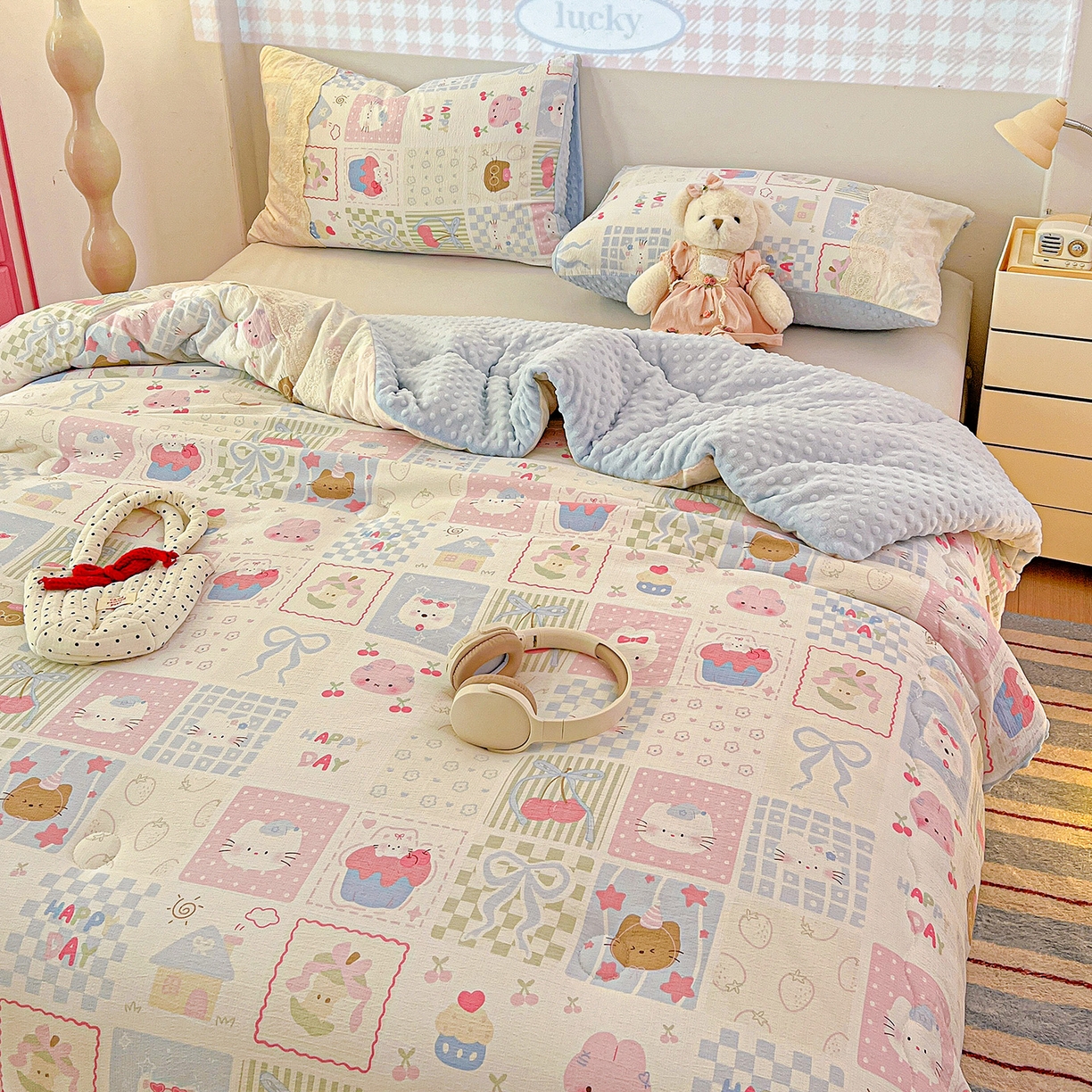 91家纺网 家纺一手货源 找家纺 昊川家纺 2025新款云感针织全棉花边豆豆被春秋被冬被被子被芯 奶油块块