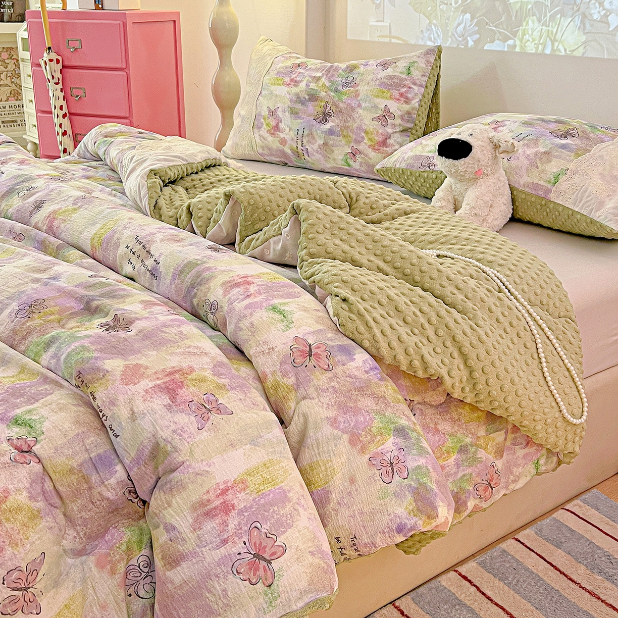 91家纺网 家纺一手货源 找家纺 昊川家纺 2025新款云感针织全棉花边豆豆被春秋被冬被被子被芯 油彩蝴蝶