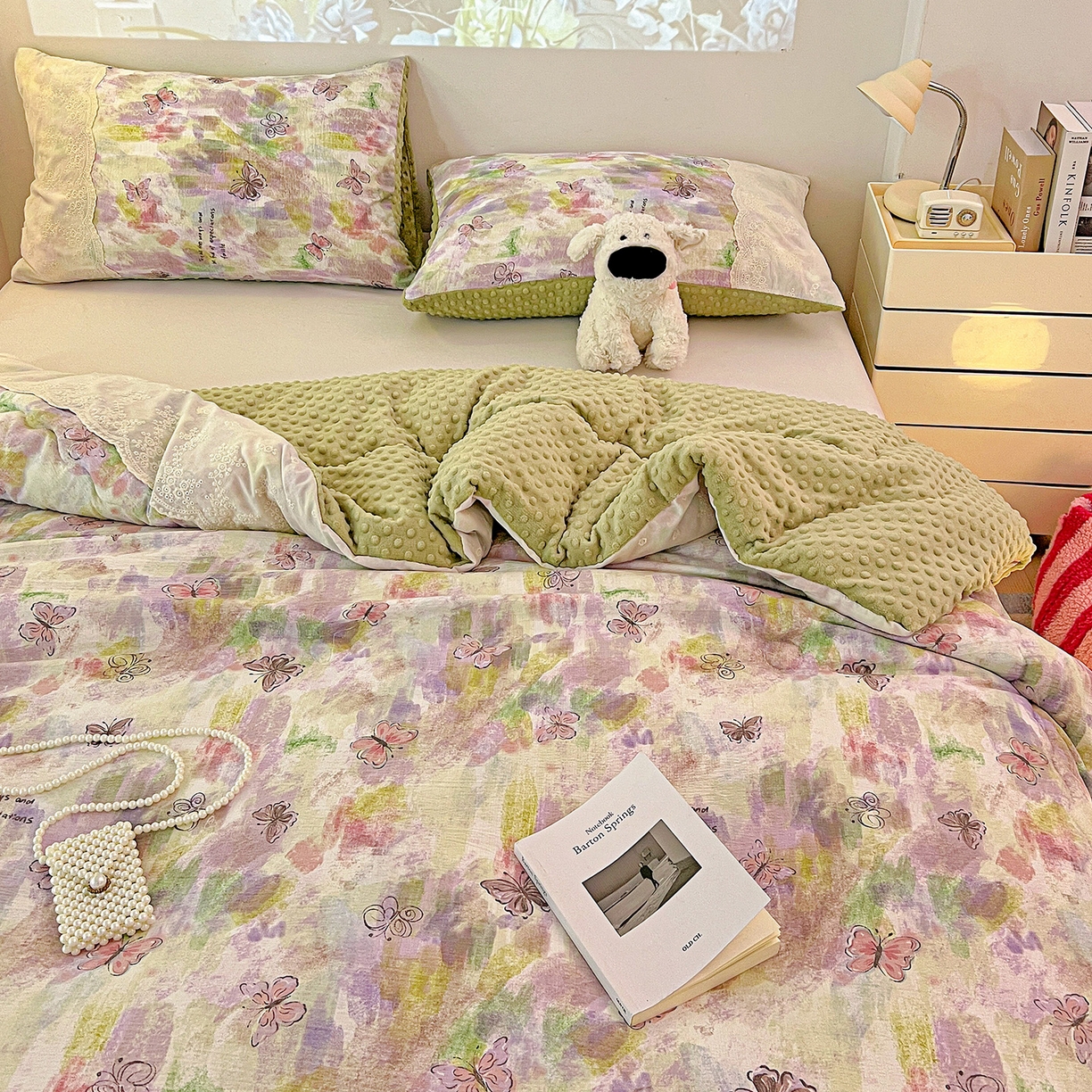 91家纺网 家纺一手货源 找家纺 昊川家纺 2025新款云感针织全棉花边豆豆被春秋被冬被被子被芯 油彩蝴蝶